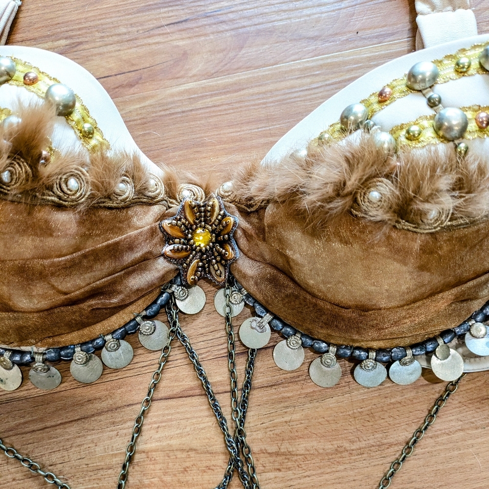 Embellished Halter Bra - Picture 3 of 9